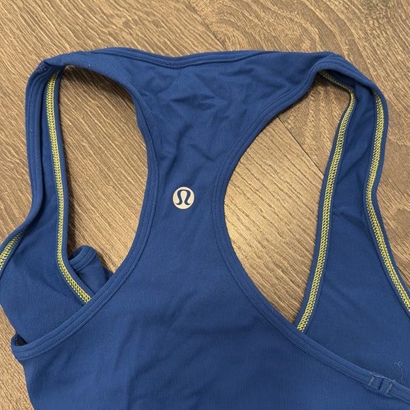 vintage lululemon racerback tank top - Picture 2 of 2